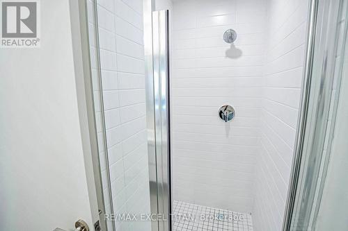 411 - 38 Simcoe Promenade, Markham, ON - Indoor Photo Showing Bathroom