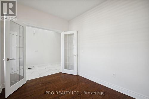 135 Ben Sinclair Avenue, East Gwillimbury, ON - Indoor Photo Showing Other Room