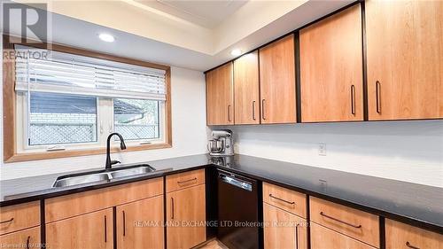 222 Penetangore Row, Kincardine, ON - Indoor Photo Showing Kitchen With Double Sink