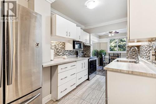 76 - 100 Quigley Road E, Hamilton, ON - Indoor Photo Showing Kitchen With Upgraded Kitchen