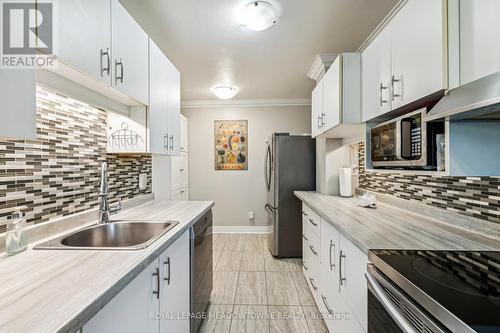 76 - 100 Quigley Road E, Hamilton, ON - Indoor Photo Showing Kitchen