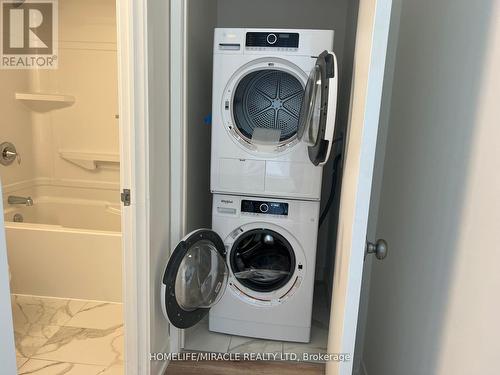 1203 - 128 King Street, Kitchener, ON - Indoor Photo Showing Laundry Room