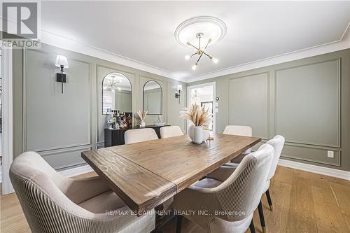 14 Dolphin Place, Hamilton, ON - Indoor Photo Showing Dining Room