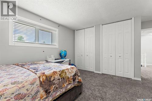 619 Kingsmere Boulevard, Saskatoon, SK - Indoor Photo Showing Bedroom