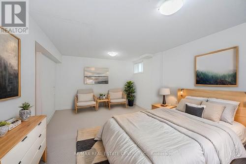 27 Arlington Crescent, Guelph, ON - Indoor Photo Showing Bedroom