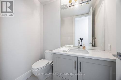 1008 - 29 Queens Quay E, Toronto, ON - Indoor Photo Showing Bathroom