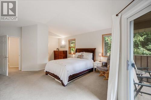 2290 Crystal Springs Road, Nelson, BC - Indoor Photo Showing Bedroom