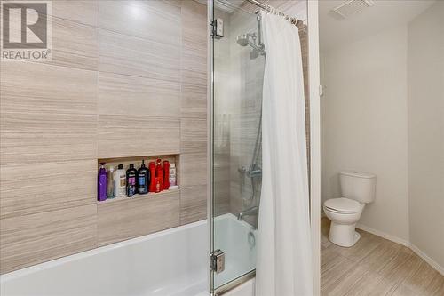 2290 Crystal Springs Road, Nelson, BC - Indoor Photo Showing Bathroom