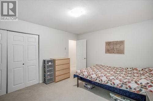 2290 Crystal Springs Road, Nelson, BC - Indoor Photo Showing Bedroom