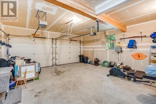 2290 Crystal Springs  Road, Nelson, BC - Indoor Photo Showing Garage