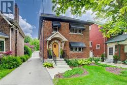 89 STIRLING Avenue N  Kitchener, ON N2H 3G6