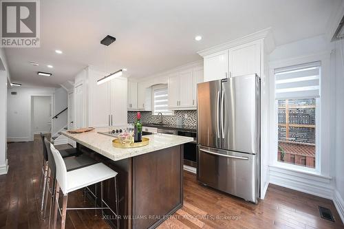 3845 Althorpe Circle, Mississauga, ON - Indoor Photo Showing Kitchen With Stainless Steel Kitchen With Upgraded Kitchen