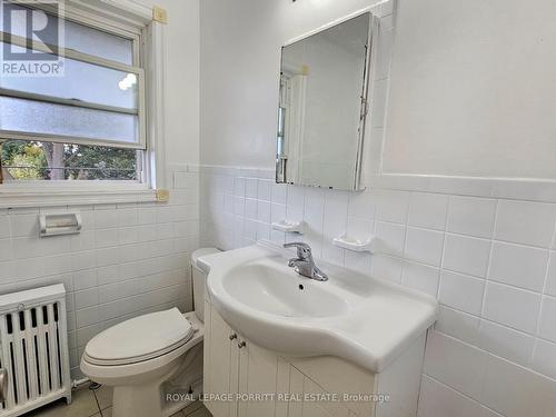 5 - 462 Horner Avenue, Toronto, ON - Indoor Photo Showing Bathroom