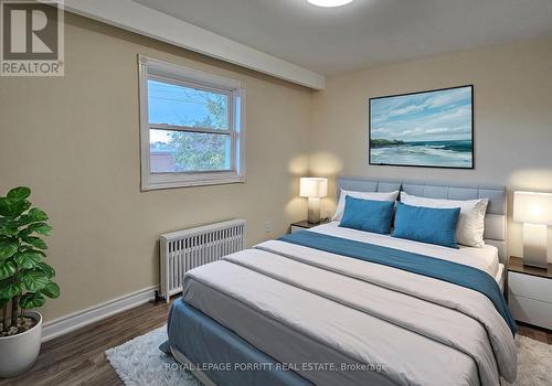 5 - 462 Horner Avenue, Toronto, ON - Indoor Photo Showing Bedroom