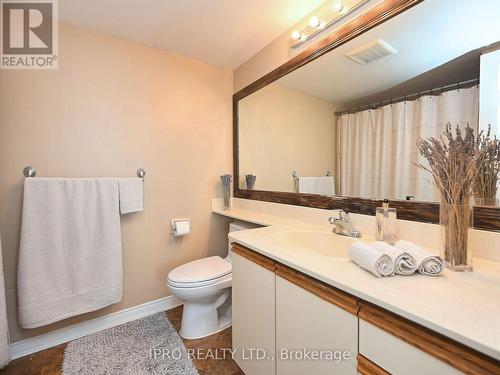 1507 - 1360 Rathburn Road E, Mississauga, ON - Indoor Photo Showing Bathroom