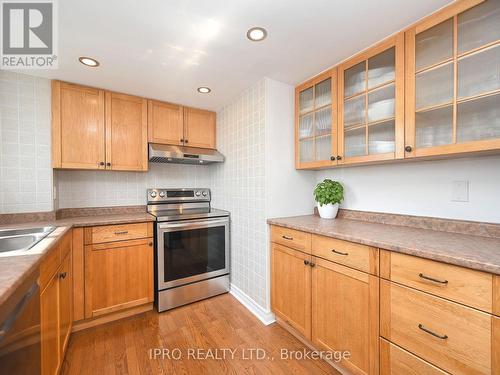 1507 - 1360 Rathburn Road E, Mississauga, ON - Indoor Photo Showing Kitchen