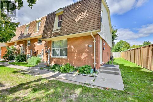 108 - 92 Stroud Crescent, London, ON - Outdoor