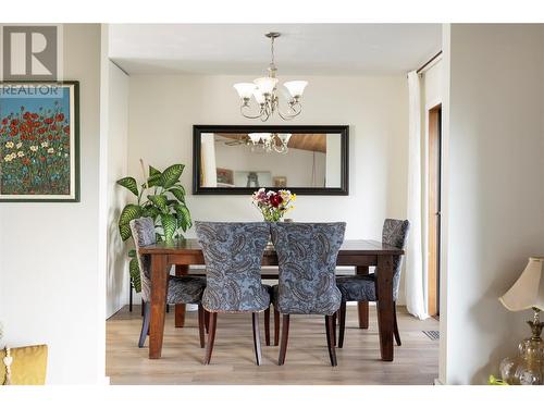 11047 Pretty Road, Lake Country, BC - Indoor Photo Showing Dining Room