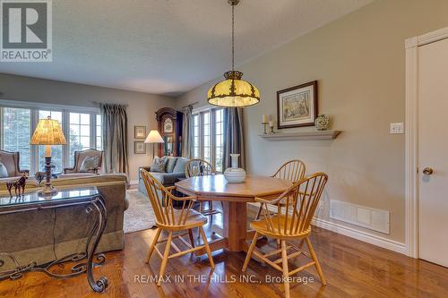 247515 5Th Side Road, Mono, ON - Indoor Photo Showing Dining Room