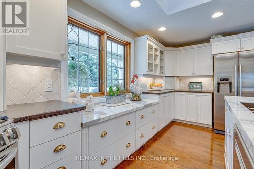 247515 5Th Side Road, Mono, ON - Indoor Photo Showing Kitchen