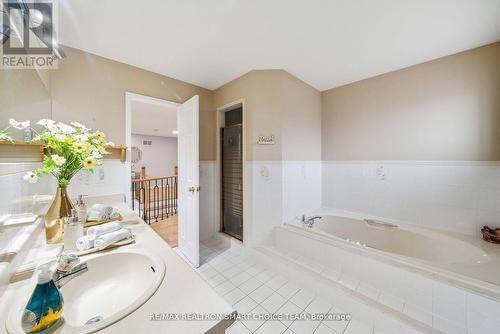 89 Beckenridge Drive, Markham, ON - Indoor Photo Showing Bathroom