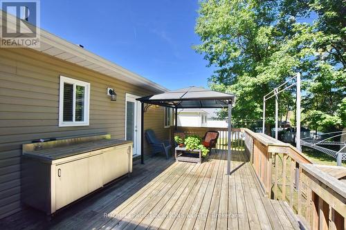 81 52Nd Street, Wasaga Beach, ON - Outdoor With Deck Patio Veranda With Exterior