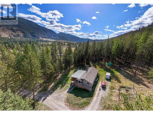 4493 93 Highway, Grasmere, BC - Outdoor With View