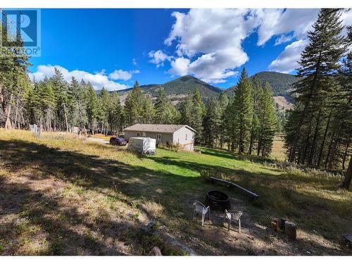 4493 93 Highway, Grasmere, BC - Outdoor With View