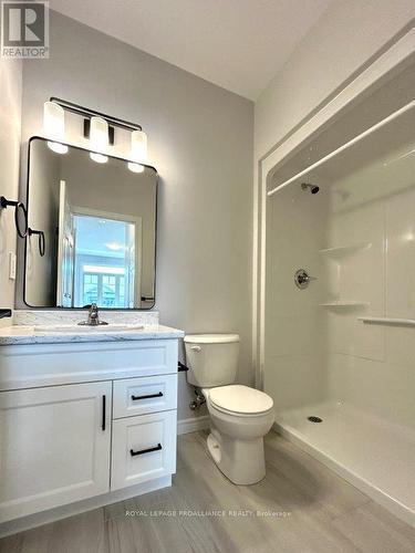 75 Athabaska Drive, Belleville, ON - Indoor Photo Showing Bathroom