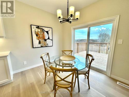 6 Peace River Street, Belleville, ON - Indoor Photo Showing Dining Room