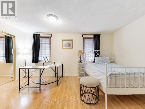 111 - 151 Townsgate Drive, Vaughan, ON - Indoor Photo Showing Bedroom