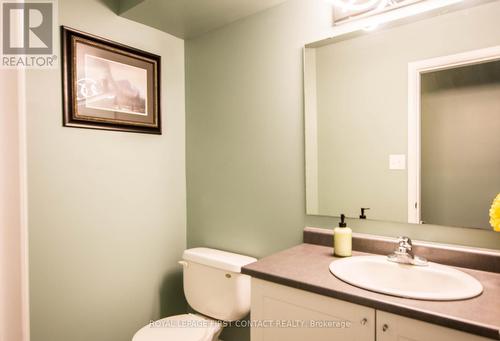 144 Sydenham Wells, Barrie, ON - Indoor Photo Showing Bathroom