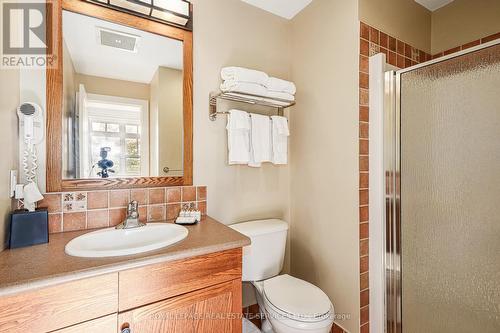 120 - 125 Fairway Court, Blue Mountains, ON - Indoor Photo Showing Bathroom