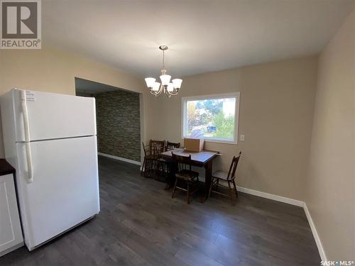 203 1St Avenue E, Kindersley, SK - Indoor Photo Showing Dining Room