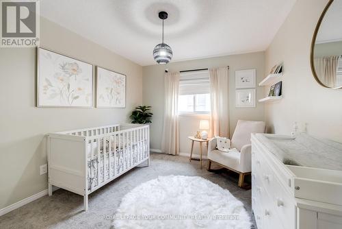 129 Faris Street, Bradford West Gwillimbury, ON - Indoor Photo Showing Bedroom