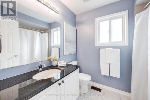 129 Faris Street, Bradford West Gwillimbury, ON - Indoor Photo Showing Bathroom