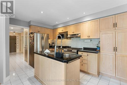 14 Coopershawk Crescent, Hamilton, ON - Indoor Photo Showing Kitchen With Double Sink