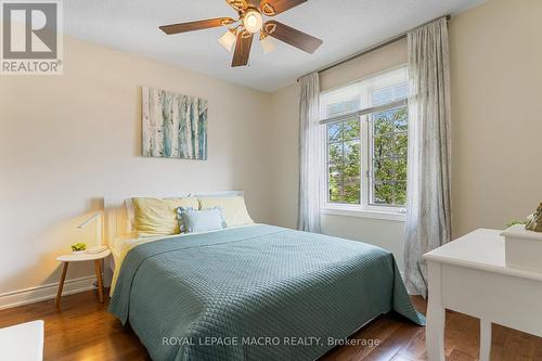 14 Coopershawk Crescent, Hamilton, ON - Indoor Photo Showing Bedroom