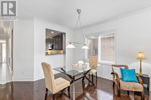 43 Bobby Locke Lane, Whitchurch-Stouffville, ON - Indoor Photo Showing Dining Room