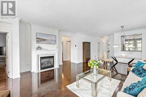 43 Bobby Locke Lane, Whitchurch-Stouffville, ON - Indoor Photo Showing Living Room With Fireplace