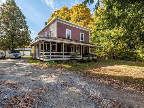 FaÃ§ade - 27  - 33 Rue Junction, Stanstead - Ville, QC - Outdoor With Deck Patio Veranda