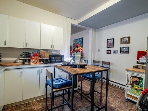 Logement - 27  - 33 Rue Junction, Stanstead - Ville, QC - Indoor Photo Showing Kitchen