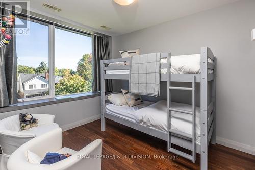 44 Standish Avenue, Toronto, ON - Indoor Photo Showing Bedroom