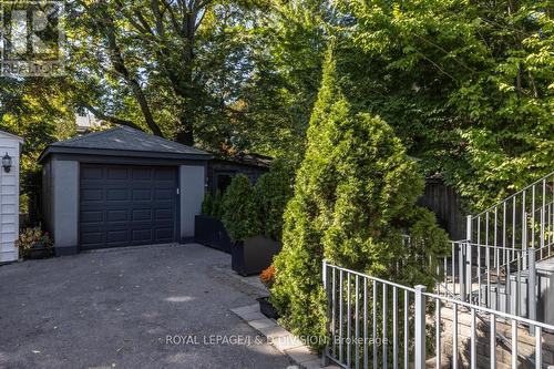 44 Standish Avenue, Toronto, ON - Outdoor