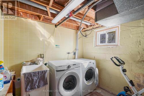 114 Glenshephard Drive, Toronto, ON - Indoor Photo Showing Laundry Room