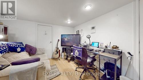 34 Walsh Avenue, Toronto, ON - Indoor