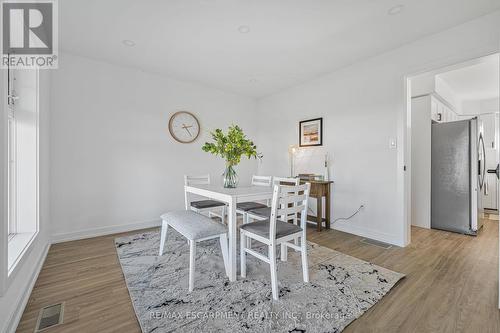 7580 Regional 20 Road, West Lincoln, ON - Indoor Photo Showing Dining Room