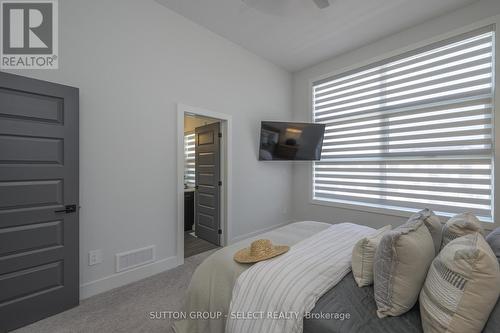 83 Daventry Way, Middlesex Centre (Kilworth), ON - Indoor Photo Showing Bedroom