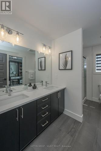 83 Daventry Way, Middlesex Centre (Kilworth), ON - Indoor Photo Showing Bathroom