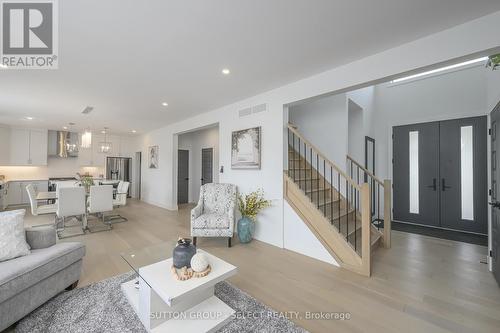 83 Daventry Way, Middlesex Centre (Kilworth), ON - Indoor Photo Showing Living Room